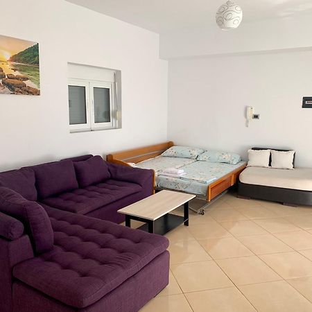 Bardhi Apts Sarande Exterior photo